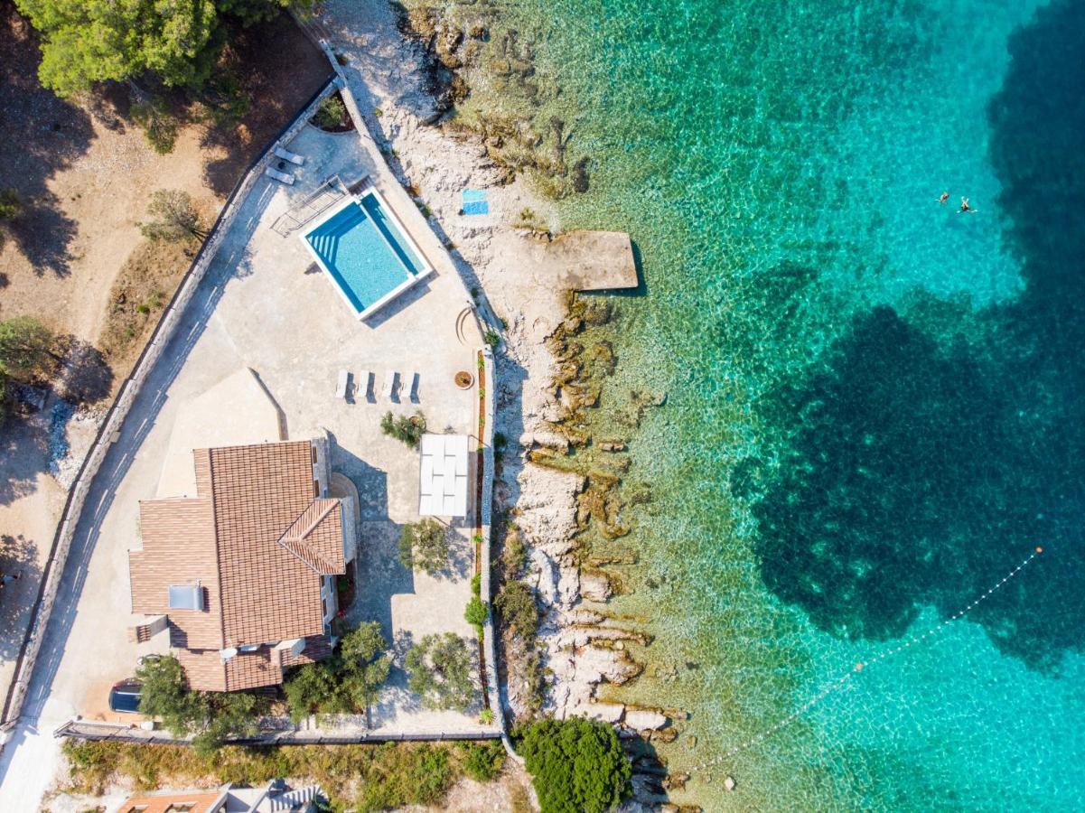 Villa Rudini With Heated Pool Okrug Gornji Zewnętrze zdjęcie