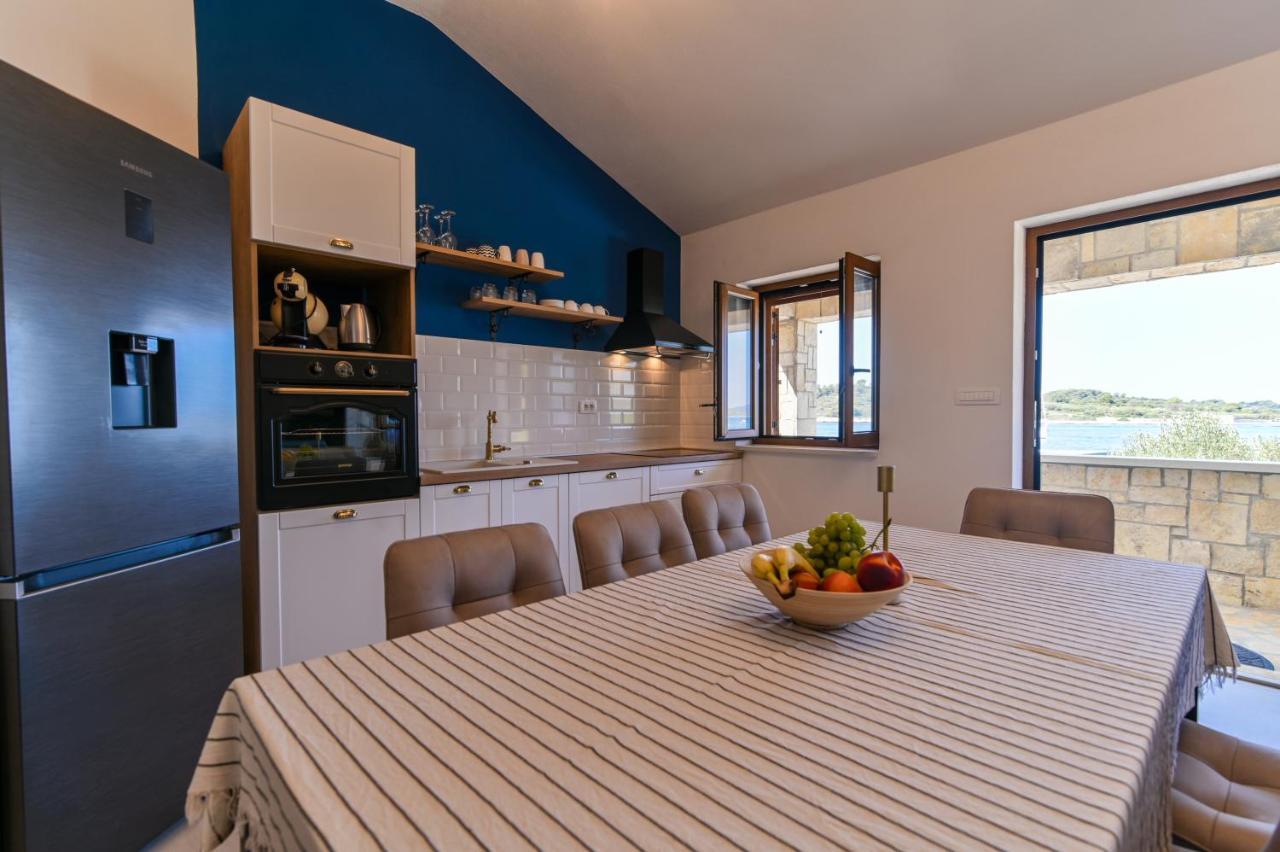Villa Rudini With Heated Pool Okrug Gornji Zewnętrze zdjęcie