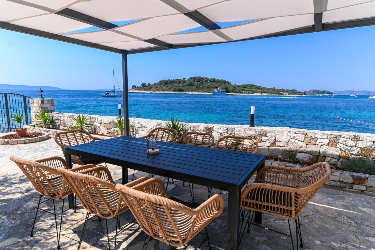 Villa Rudini With Heated Pool Okrug Gornji Zewnętrze zdjęcie