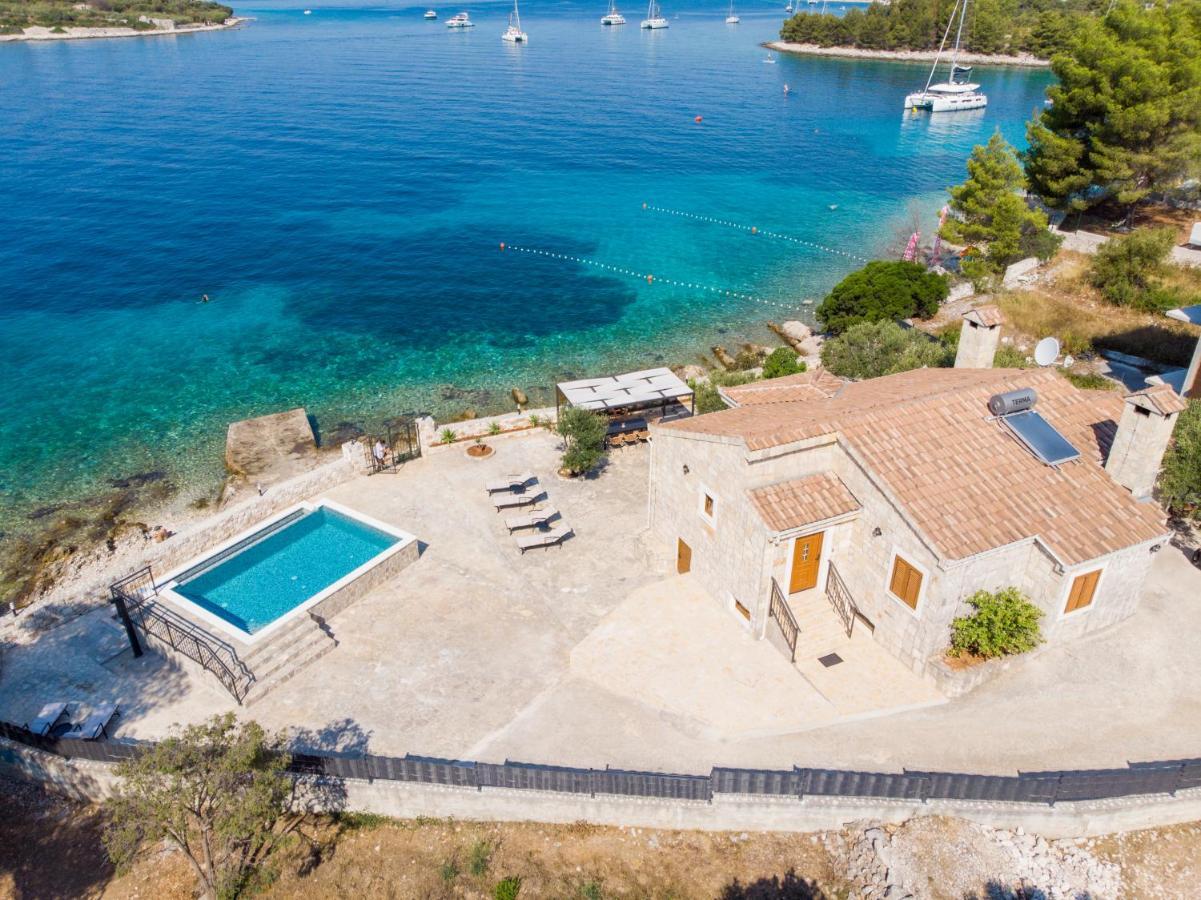 Villa Rudini With Heated Pool Okrug Gornji Zewnętrze zdjęcie
