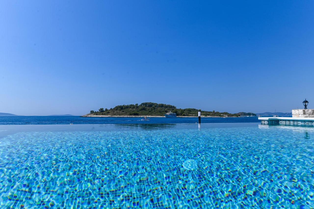 Villa Rudini With Heated Pool Okrug Gornji Zewnętrze zdjęcie