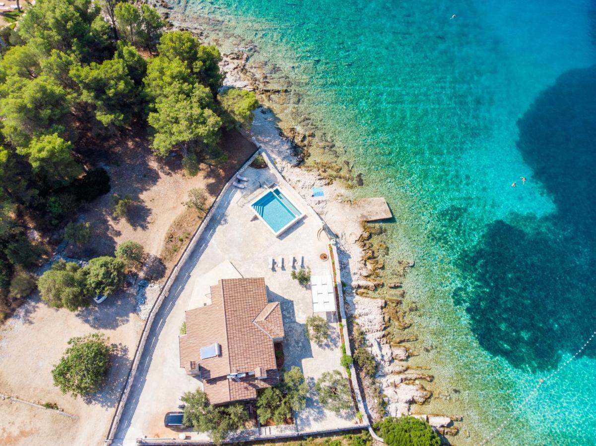Villa Rudini With Heated Pool Okrug Gornji Zewnętrze zdjęcie